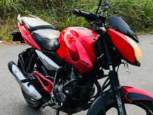 https://riyasewana.com/uploads/bajaj-pulsar-135-1920444313014.jpg