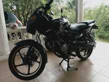 https://riyasewana.com/uploads/bajaj-pulsar-135-1923081113402.jpg