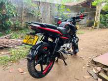 https://riyasewana.com/uploads/bajaj-pulsar-135-2011564613654.jpg