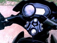 https://riyasewana.com/uploads/bajaj-pulsar-135-20655356706.jpg