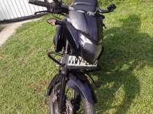 https://riyasewana.com/uploads/bajaj-pulsar-135-210004213434.jpg