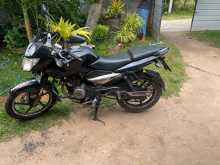 https://riyasewana.com/uploads/bajaj-pulsar-135-210151613584.jpg