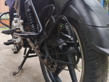 https://riyasewana.com/uploads/bajaj-pulsar-135-210434919855.jpg