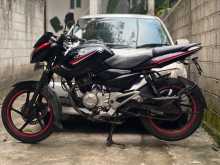 https://riyasewana.com/uploads/bajaj-pulsar-135-211020113143.jpg