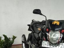 https://riyasewana.com/uploads/bajaj-pulsar-135-2110410719025.jpg