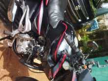 https://riyasewana.com/uploads/bajaj-pulsar-135-2111055013293.jpg
