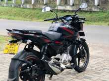 https://riyasewana.com/uploads/bajaj-pulsar-135-2113024722912.jpg