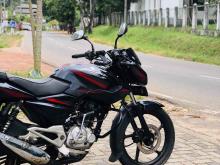 https://riyasewana.com/uploads/bajaj-pulsar-135-2113035624441.jpg