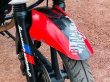 https://riyasewana.com/uploads/bajaj-pulsar-135-216190124551.jpg