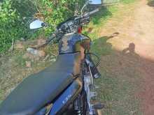 https://riyasewana.com/uploads/bajaj-pulsar-135-216213113453.jpg