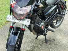 https://riyasewana.com/uploads/bajaj-pulsar-135-2211173613703.jpg