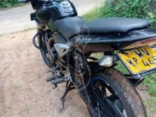 https://riyasewana.com/uploads/bajaj-pulsar-135-22133451698588.jpg