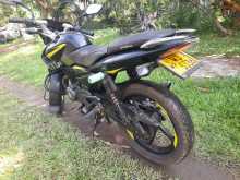 https://riyasewana.com/uploads/bajaj-pulsar-135-2214163213543.jpg