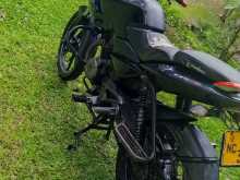 https://riyasewana.com/uploads/bajaj-pulsar-135-2214595613352.jpg