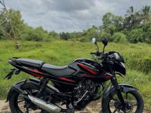https://riyasewana.com/uploads/bajaj-pulsar-135-2216223124293.jpg