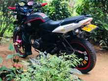 https://riyasewana.com/uploads/bajaj-pulsar-135-2221034722622.jpg
