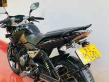 https://riyasewana.com/uploads/bajaj-pulsar-135-2222385413273.jpg