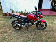 https://riyasewana.com/uploads/bajaj-pulsar-135-22542413272.jpg