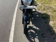 https://riyasewana.com/uploads/bajaj-pulsar-135-22918134313.jpg