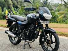 https://riyasewana.com/uploads/bajaj-pulsar-135-229523422973.jpg