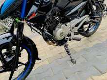 https://riyasewana.com/uploads/bajaj-pulsar-135-2314043622902.jpg