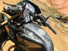 https://riyasewana.com/uploads/bajaj-pulsar-135-2319300924014.jpg