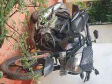 https://riyasewana.com/uploads/bajaj-pulsar-135-2411182013253.jpg