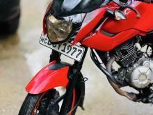 https://riyasewana.com/uploads/bajaj-pulsar-135-2422453424751.jpg