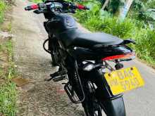 https://riyasewana.com/uploads/bajaj-pulsar-135-246153022063.jpg