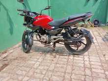 https://riyasewana.com/uploads/bajaj-pulsar-135-247331813402.jpg