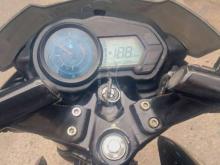 https://riyasewana.com/uploads/bajaj-pulsar-135-25100403460371.jpg