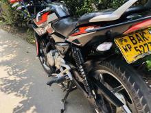 https://riyasewana.com/uploads/bajaj-pulsar-135-2513224024262.jpg