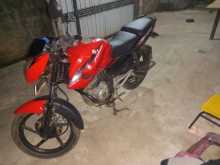 https://riyasewana.com/uploads/bajaj-pulsar-135-252001044412.jpg