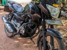 https://riyasewana.com/uploads/bajaj-pulsar-135-258191219392.jpg