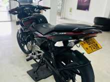 https://riyasewana.com/uploads/bajaj-pulsar-135-25946311343.jpg
