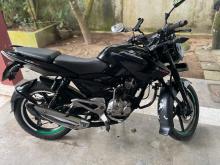 https://riyasewana.com/uploads/bajaj-pulsar-135-2611215019204.jpg