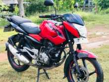 https://riyasewana.com/uploads/bajaj-pulsar-135-2611475713032.jpg