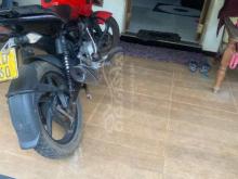 https://riyasewana.com/uploads/bajaj-pulsar-135-261741471343279.jpg