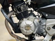 https://riyasewana.com/uploads/bajaj-pulsar-135-2621585724912.jpg