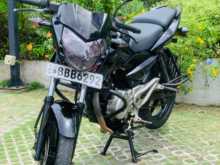https://riyasewana.com/uploads/bajaj-pulsar-135-2712034413303.jpg