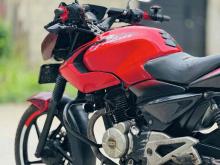 https://riyasewana.com/uploads/bajaj-pulsar-135-2721145424761.jpg