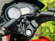 https://riyasewana.com/uploads/bajaj-pulsar-135-277503919995.jpg