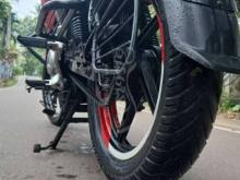 https://riyasewana.com/uploads/bajaj-pulsar-135-28183627137021210.jpg