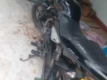 https://riyasewana.com/uploads/bajaj-pulsar-135-289085313194.jpg