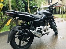 https://riyasewana.com/uploads/bajaj-pulsar-135-289591819825.jpg
