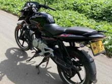 https://riyasewana.com/uploads/bajaj-pulsar-135-2913352624173.jpg