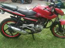 https://riyasewana.com/uploads/bajaj-pulsar-135-291926394323.jpg