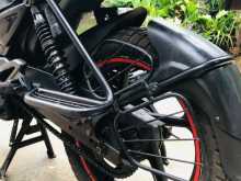 https://riyasewana.com/uploads/bajaj-pulsar-135-29814544403.jpg
