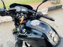 https://riyasewana.com/uploads/bajaj-pulsar-135-3022074519274.jpg