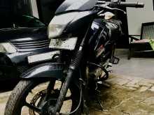 https://riyasewana.com/uploads/bajaj-pulsar-135-31047461582.jpg